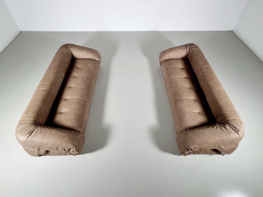 Amphibian Sofa by Alessandro Becchi for Youngsters in Cognac Leather, 1970s - Image 3