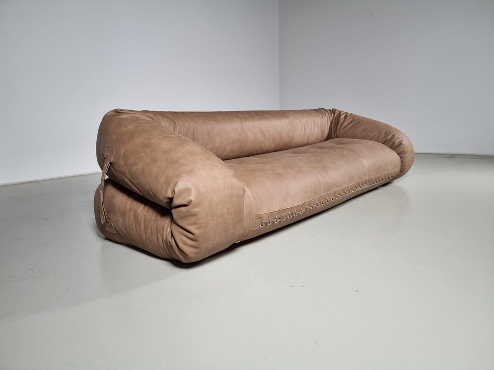 Amphibian Sofa by Alessandro Becchi for Youngsters in Cognac Leather, 1970s - Image 4