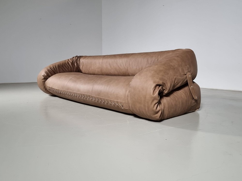 Amphibian Sofa by Alessandro Becchi for Youngsters in Cognac Leather, 1970s - Image 6