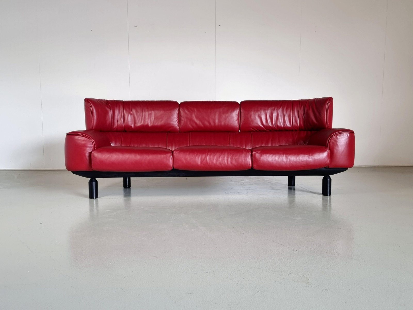 Italian Bull Sofa by Gianfranco Frattini for Cassina, 1980s