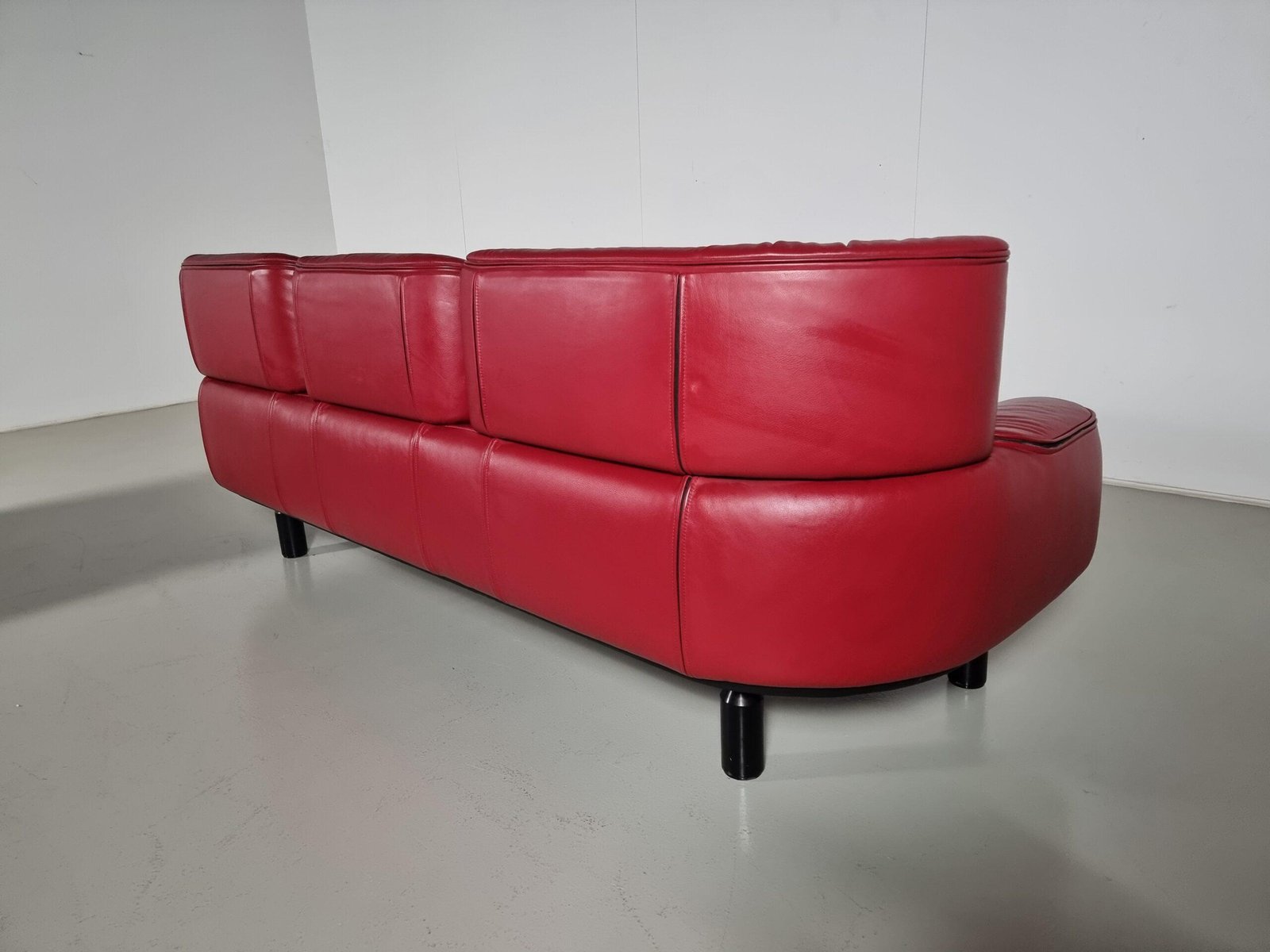 Italian Bull Sofa by Gianfranco Frattini for Cassina, 1980s - Image 4