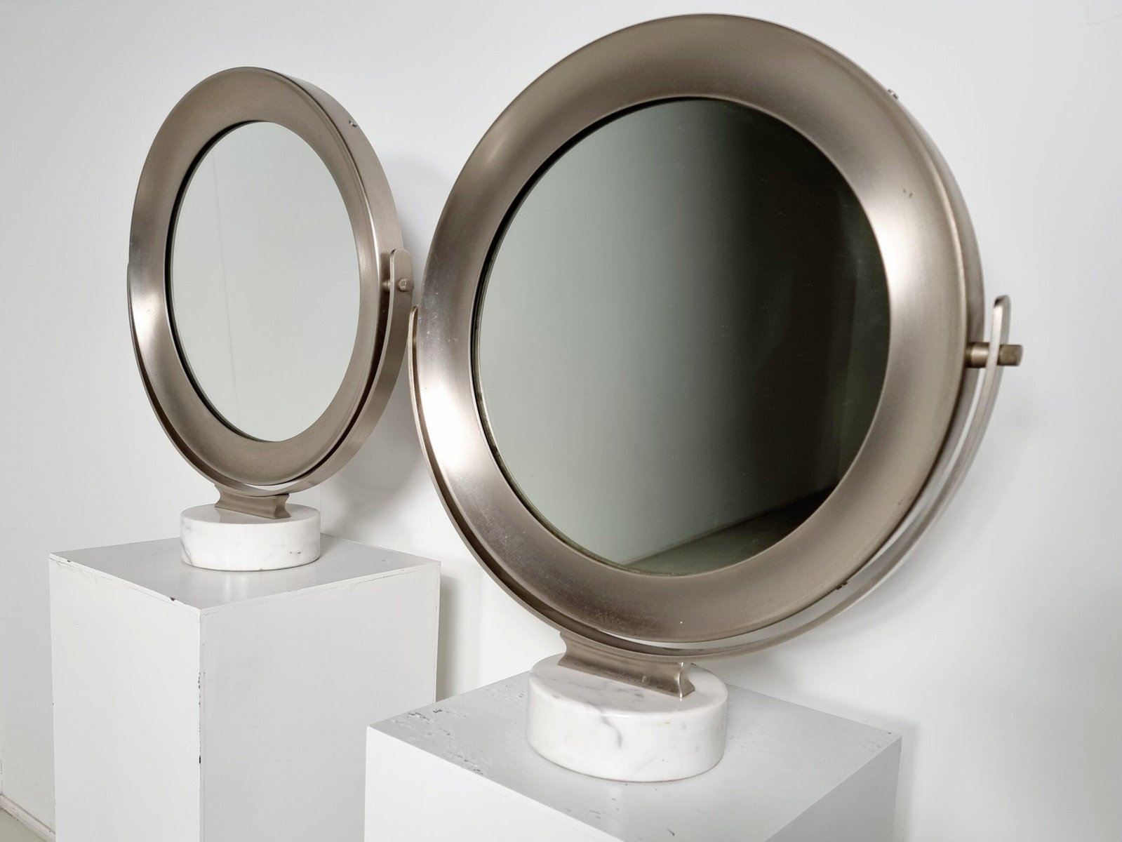 Marble and Steel Narciso Table Mirrors by Sergio Mazza for Artemide, Italy, 1970, Set of 2 - Image 2