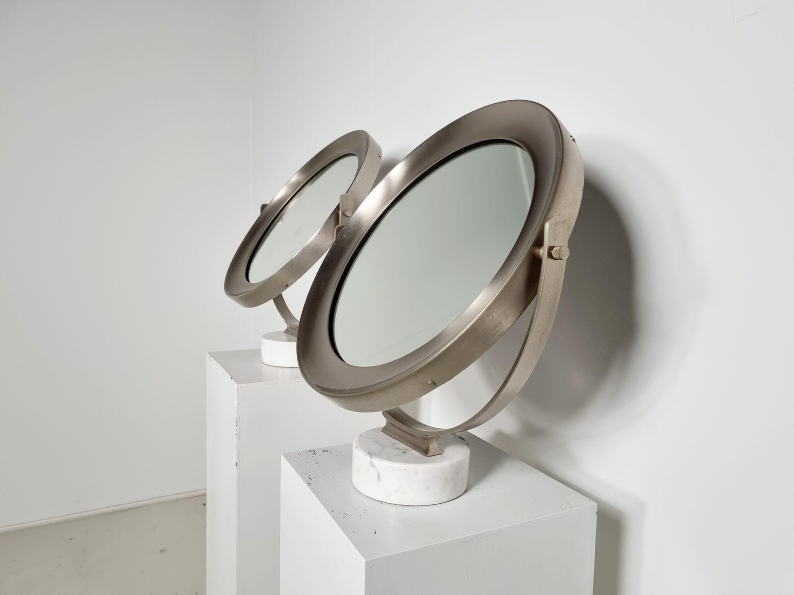 Marble and Steel Narciso Table Mirrors by Sergio Mazza for Artemide, Italy, 1970, Set of 2 - Image 3