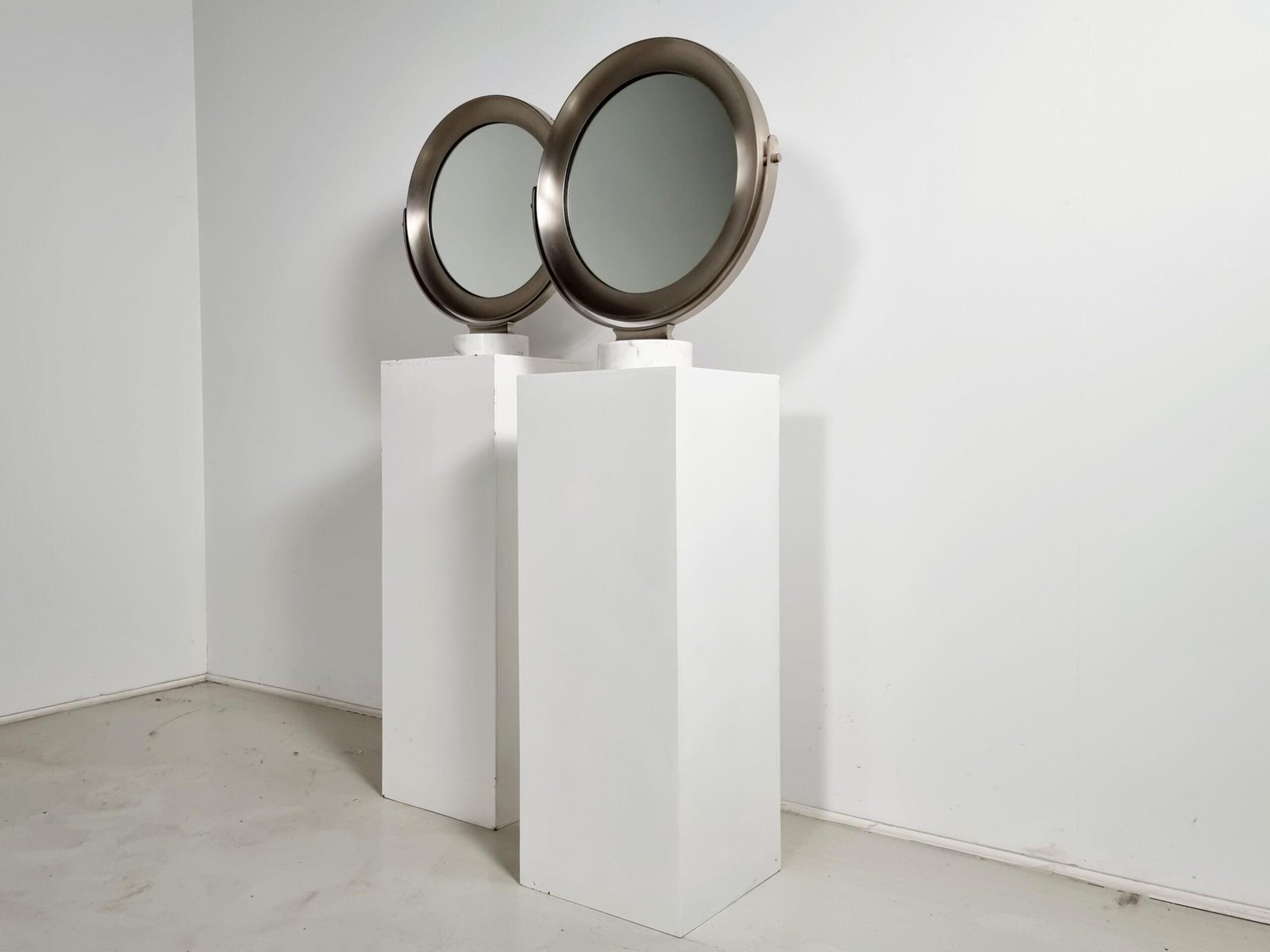 Marble and Steel Narciso Table Mirrors by Sergio Mazza for Artemide, Italy, 1970, Set of 2 - Image 8